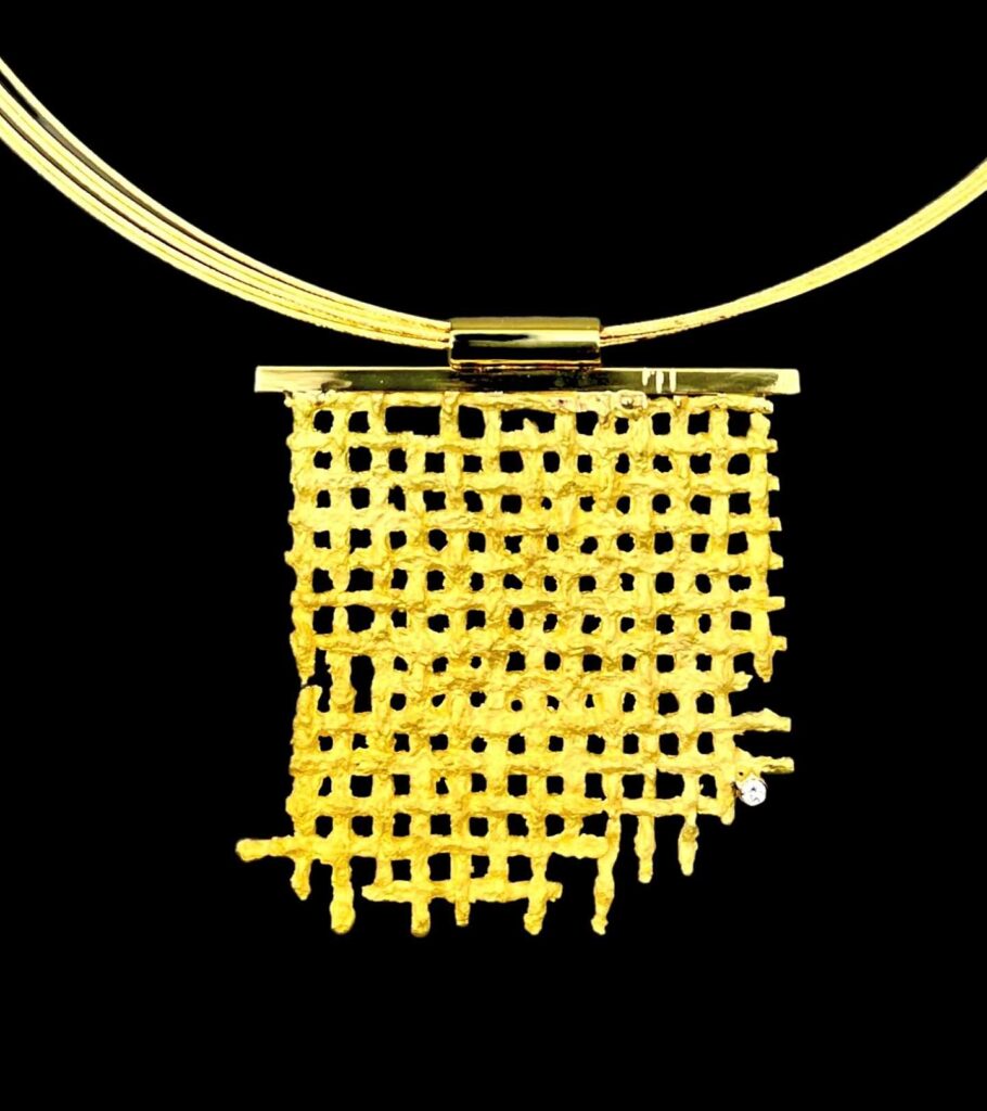 Large Mesh Pendant