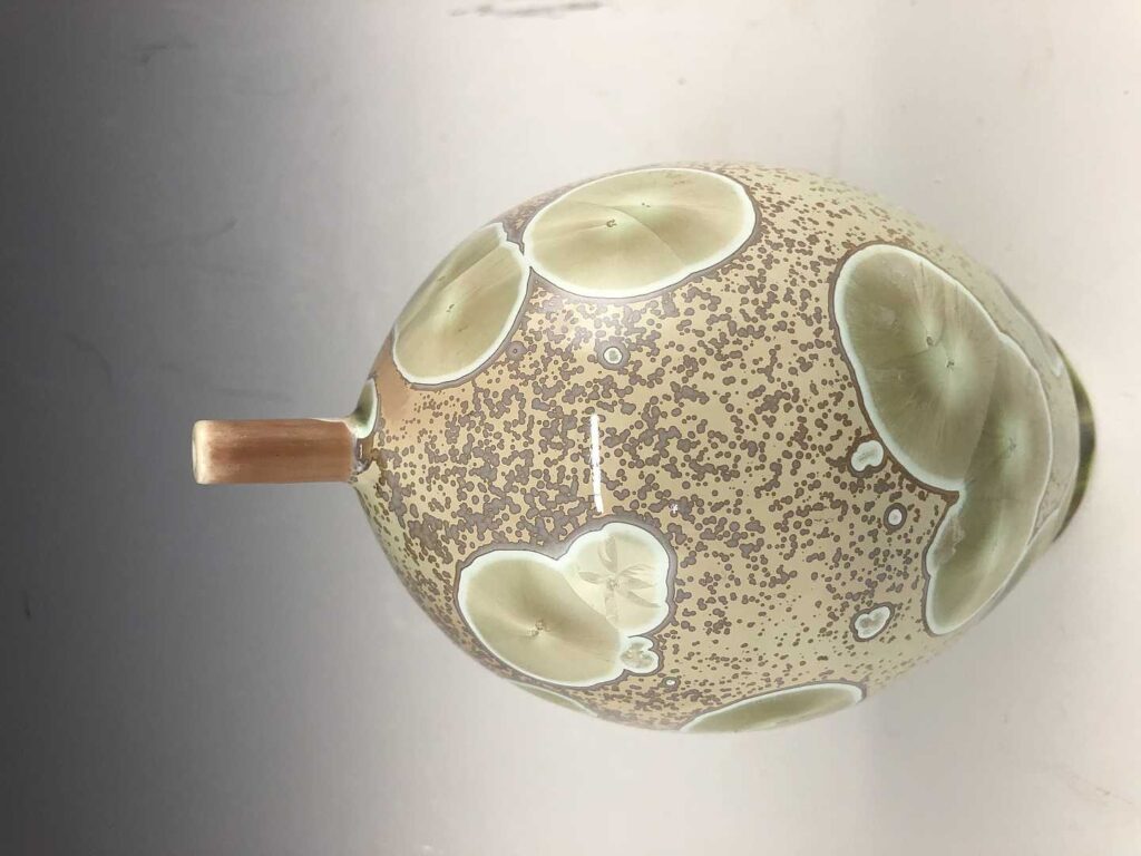 Crystalline Bottle Form