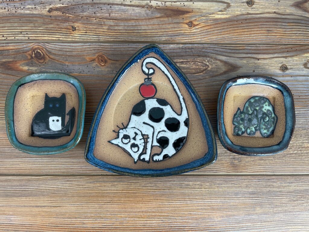 Kitty Dishes