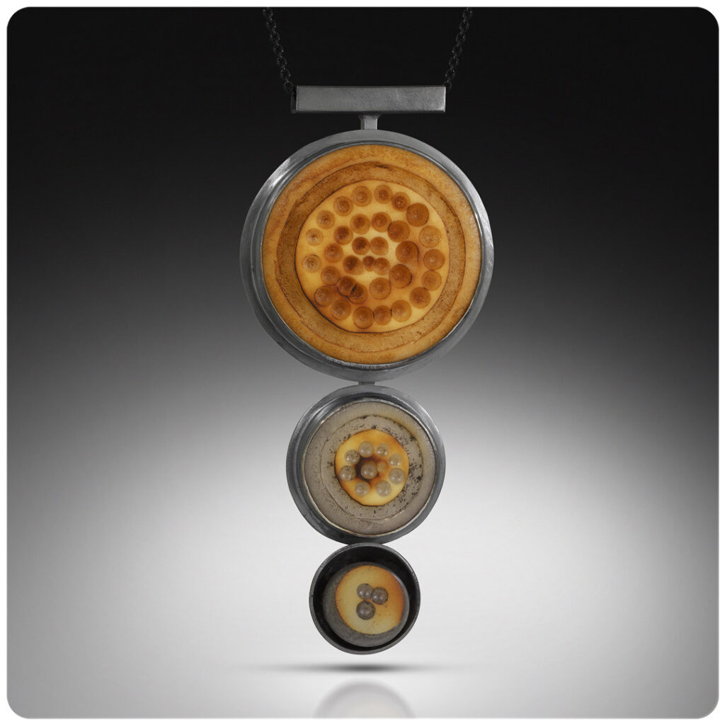 Pod 3 Piece Pendant